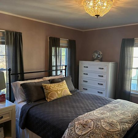 The Inn Crowd Bed And Breakfast Holden Екстер'єр фото