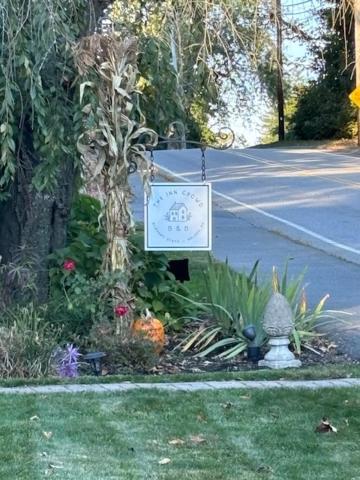 The Inn Crowd Bed And Breakfast Holden Екстер'єр фото